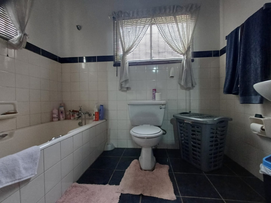 4 Bedroom Property for Sale in Orkney North West